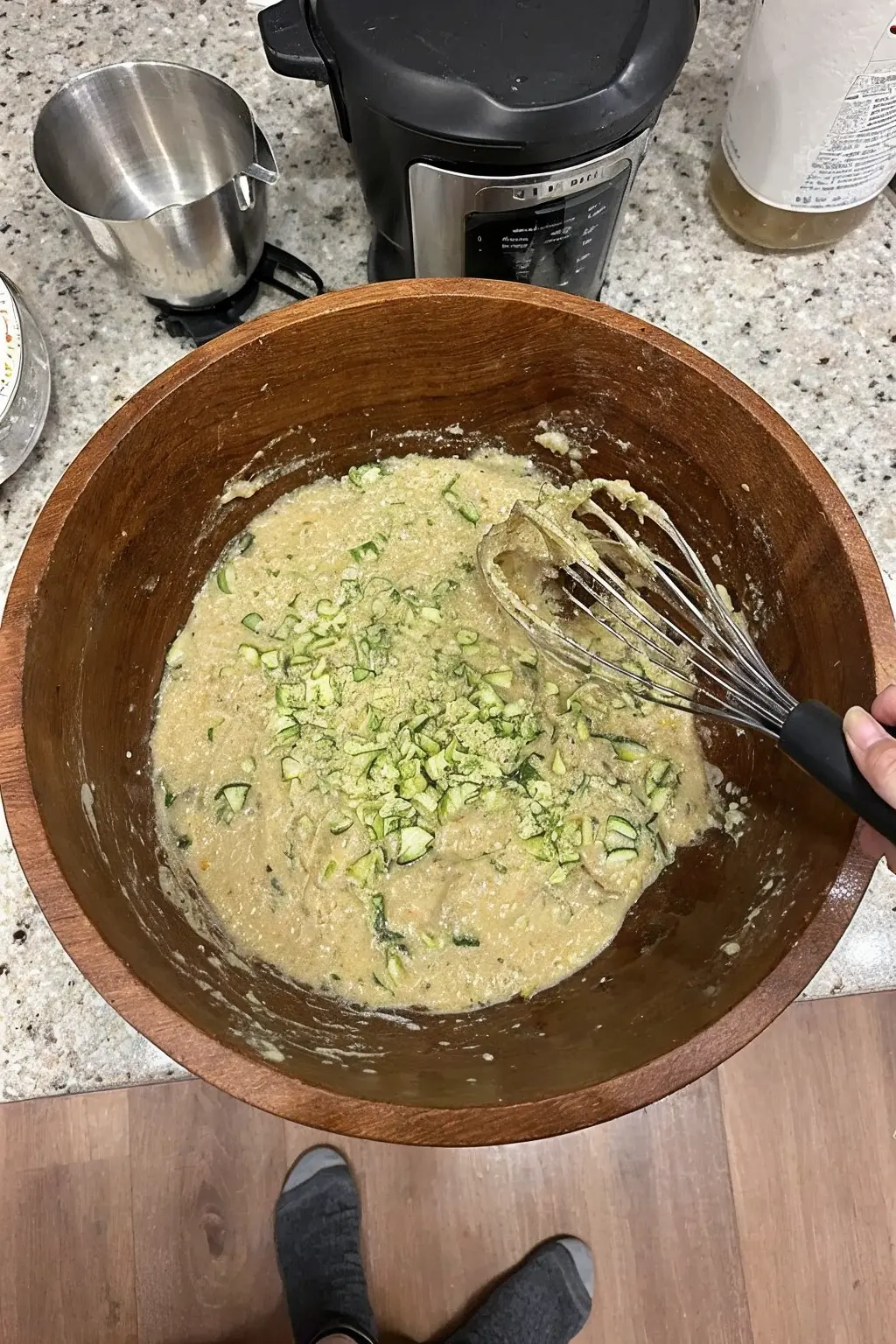 Mixing Wet and Dry Ingredients Mixing Wet and Dry Ingredients